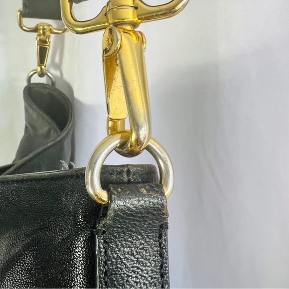 MILLY BLACK LEATHER HOBO BAG GOLD ACCENT ZIPPER DESIGN SHOULDER BAG - Picture 10 of 12